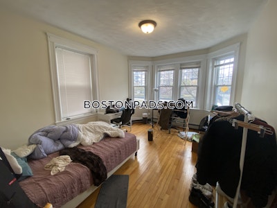 Brookline 4 Beds 3 Baths  Coolidge Corner - $6,500