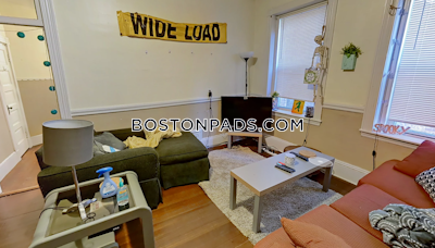 Mission Hill 3 Bed, 1 Bath Unit Boston - $3,800