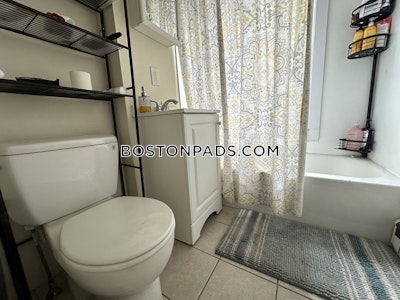 Somerville 3 Bed 1 Bath SOMERVILLE  Union Square - $3,195