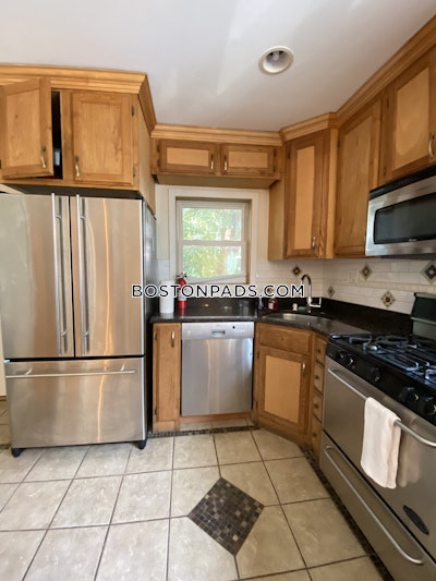 Lower Allston 5 Bed 3 Bath BOSTON Boston - $6,200 No Fee