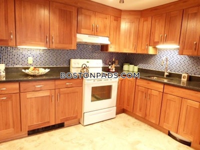 Jamaica Plain 2 Beds 1 Bath Boston - $2,400