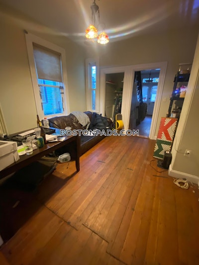 Mission Hill 8 Beds 2.5 Baths Boston - $14,000