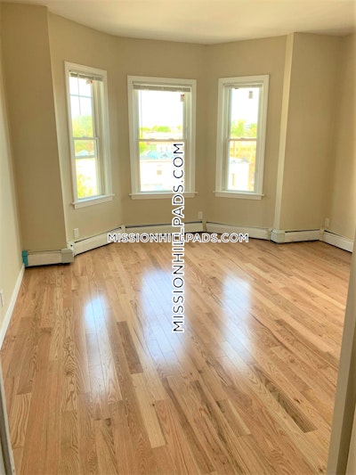 Mission Hill 3 Beds 1 Bath Boston - $3,850