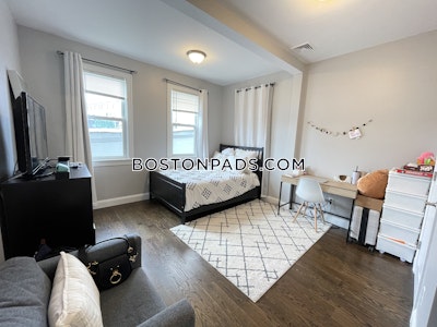 Allston 4 Beds 3 Baths Boston - $5,900