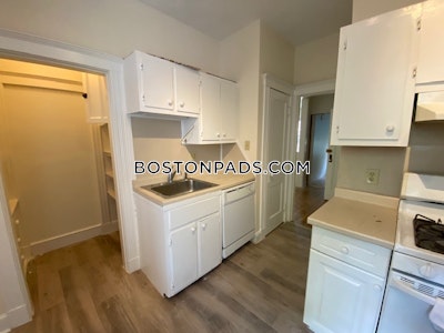 Brookline Apartment for rent 3 Bedrooms 1 Bath  Coolidge Corner - $4,100