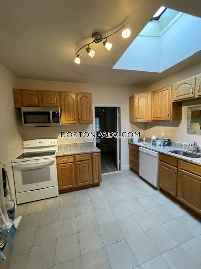 Allston Apartment for rent 2 Bedrooms 1 Bath Boston - $2,700