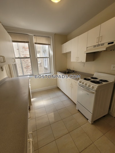 Allston Nice 1 Bed 1 Bath available NOW on Barrows St. in Allston Boston - $2,500